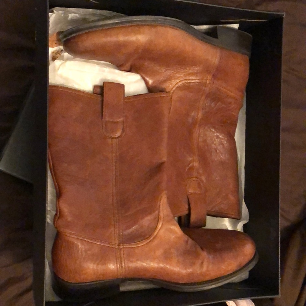 Kenneth Cole riding boots